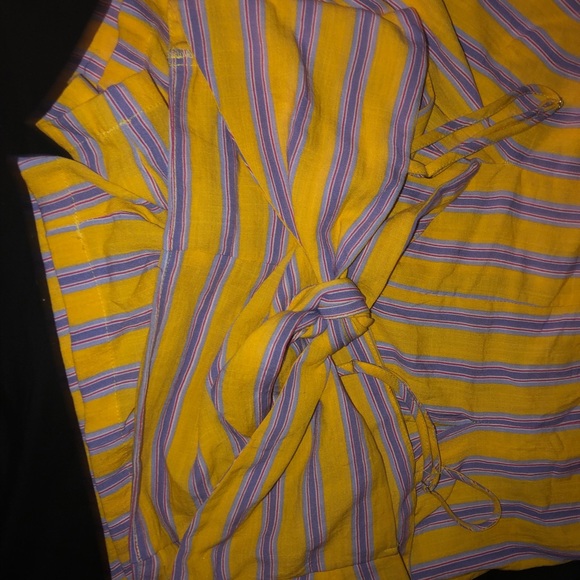 Two piece - Picture 5 of 5